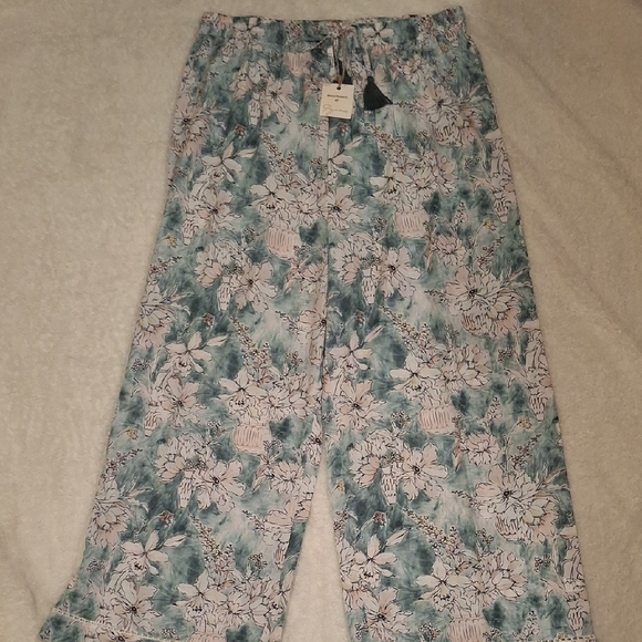 Cost Plus World Market Other - Cost Plus World Market Floral Pajama Pants - Green and White
